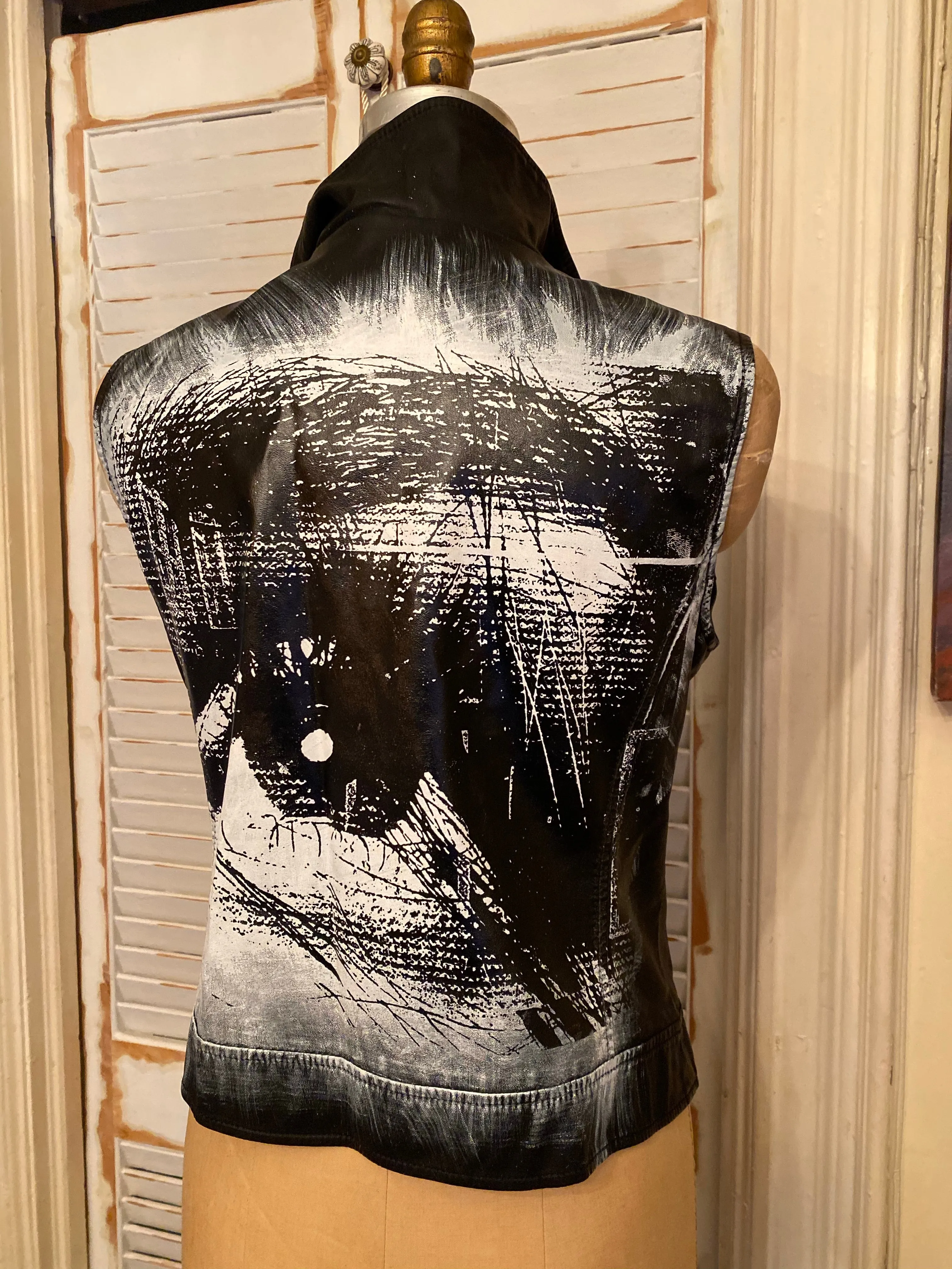 Motorcycle eye vest