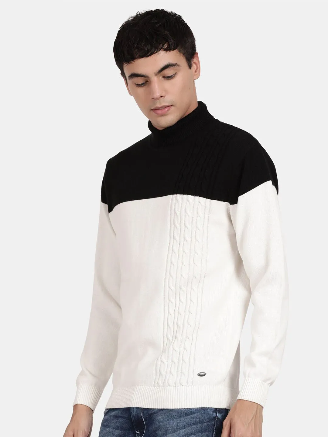 Turtle Neck Color Block Full Sleeve Pullover