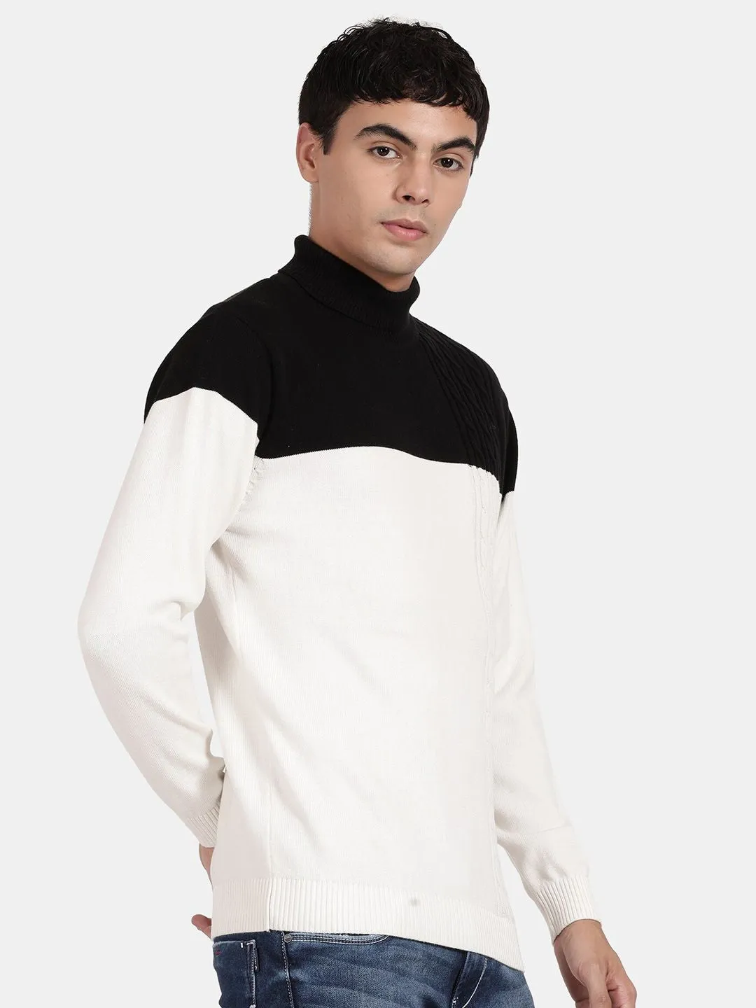 Turtle Neck Color Block Full Sleeve Pullover